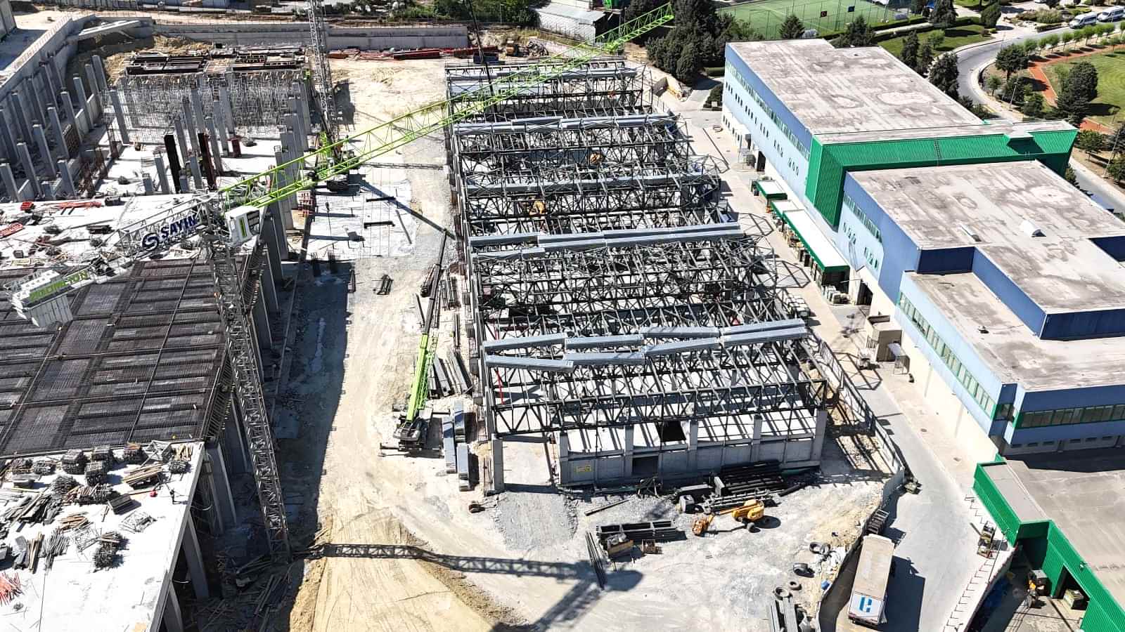 Mercedes-Benz Türk A.Ş. HEX2025 Projesi Kapsamında Yeni Finish Holü Binası Çalışmaları Tüm Hızıyla Devam Ediyor!